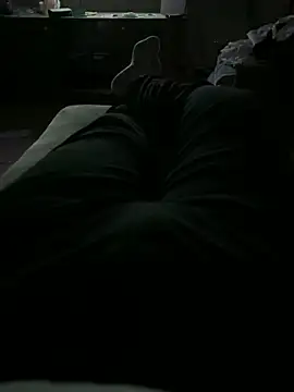 Snapshot of reelciii21 chatting on November 25, 2025, 5:46 pm reelciii21 online show from November 25, 2025, 5:46 pm