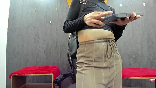 IvanaFetish online show from February 27, 2025, 3:40 am