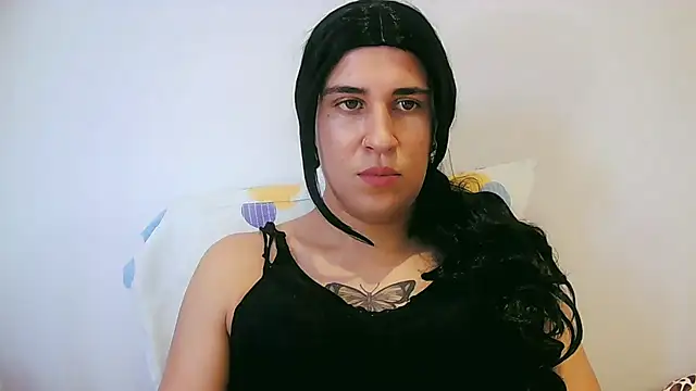 Femboy Bi Corno online show from June 1, 2026, 12:49 pm