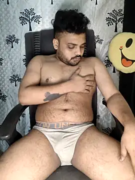 Snapshot of Mr_Handsome_hunk chatting on November 12, 2025, 8:01 pm Mr Handsome hunk online show from November 12, 2025, 8:01 pm