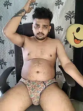 Snapshot of Mr_Handsome_hunk chatting on November 7, 2025, 10:53 am Mr Handsome hunk online show from November 7, 2025, 10:53 am