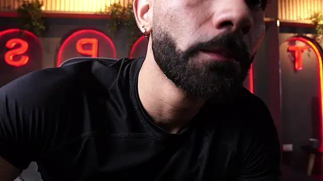 Austin bolt online show from September 28, 2025, 2:07 am