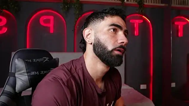 Austin bolt online show from October 20, 2025, 2:46 am