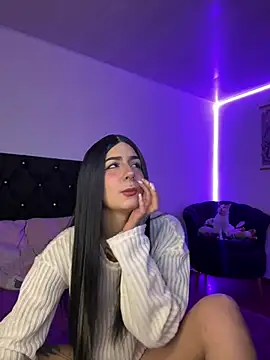 Alice woodville online show from December 15, 2024, 2:41 am