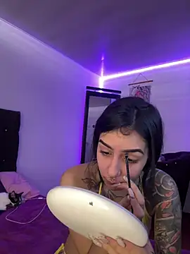 Alice woodville online show from January 12, 2025, 7:53 pm