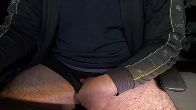 Snapshot of ayuuu4 chatting on February 15, 2025, 5:17 pm ayuuu4 online show from February 15, 2025, 5:17 pm