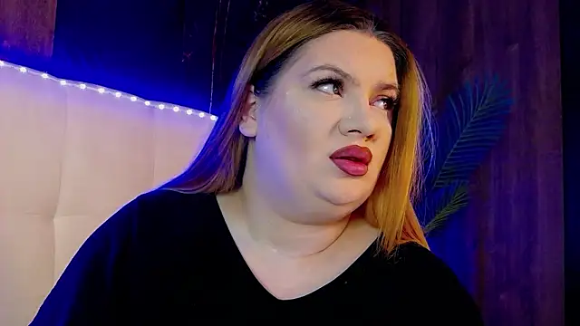 Snapshot of MelanieBrownn chatting on February 11, 2026, 6:13 am MelanieBrownn online show from February 11, 2026, 6:13 am