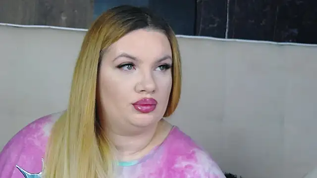 Snapshot of MelanieBrownn chatting on January 17, 2026, 7:23 am MelanieBrownn online show from January 17, 2026, 7:23 am