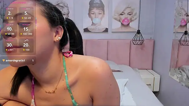 Sensual Sophie  online show from December 17, 2025, 11:32 pm