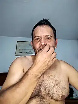 RogueTraveler online show from November 3, 2025, 4:50 am