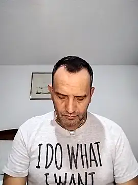 RogueTraveler online show from September 18, 2025, 2:58 am