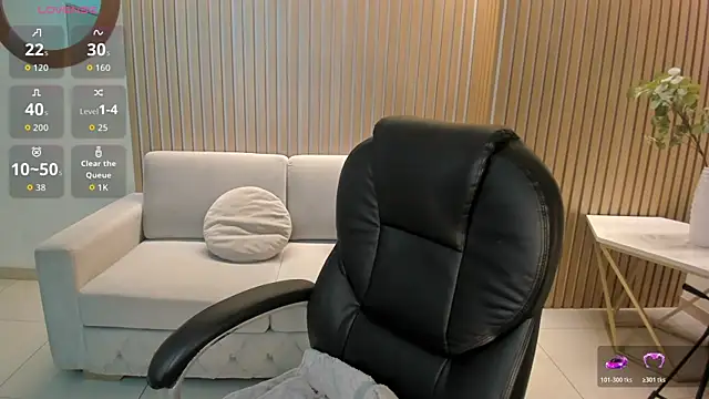 AmberFarrell online show from March 12, 2026, 8:13 pm