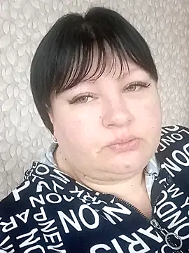 Snapshot of Marina376 chatting on January 17, 2025, 8:34 am Marina376 online show from January 17, 2025, 8:34 am