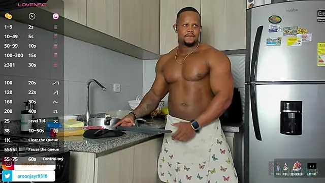 Aaron ST online show from October 10, 2025, 6:31 pm