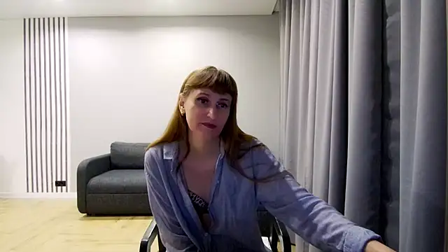 Snapshot of Daniella_Lorente chatting on February 4, 2025, 9:41 pm Daniella Lorente online show from February 4, 2025, 9:41 pm