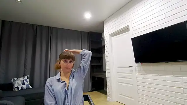 Daniella Lorente online show from July 30, 2026, 12:54 am