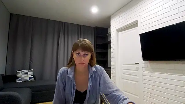 Daniella Lorente online show from July 24, 2026, 11:56 pm