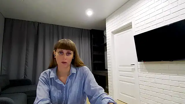 Daniella Lorente online show from July 8, 2026, 11:16 pm