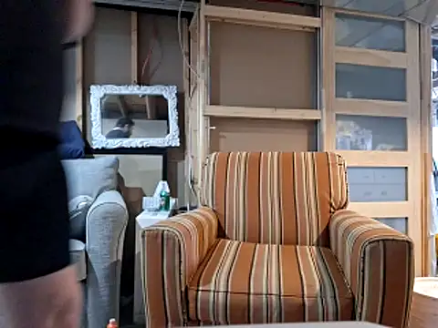 Frankdick01 online show from March 4, 2026, 6:59 pm