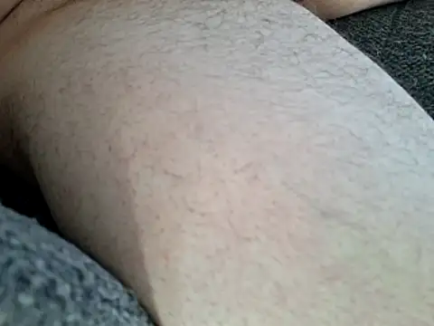 Frankdick01 online show from April 1, 2026, 10:07 pm