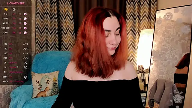 hannacheekss  online show from December 23, 2025, 2:11 am