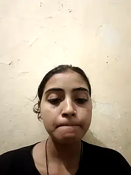Snapshot of pikubaby chatting on April 29, 2026, 6:58 pm pikubaby online show from April 29, 2026, 6:58 pm