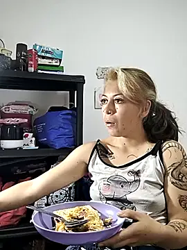 Tefannyy  online show from March 24, 2026, 1:22 pm