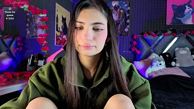 SolBeaumont1 online show from March 17, 2026, 7:28 pm