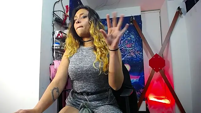 Snapshot of saba_the_courtesan chatting on October 6, 2025, 11:27 pm saba the courtesan online show from October 6, 2025, 11:27 pm