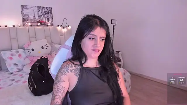 Snapshot of yenny_garcia chatting on June 18, 2026, 6:35 pm yenny garcia online show from June 18, 2026, 6:35 pm
