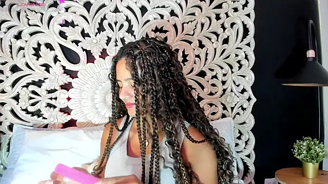 Mindy sweety online show from June 20, 2026, 12:54 pm