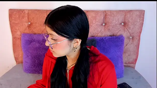 lana dol online show from March 11, 2025, 12:06 pm