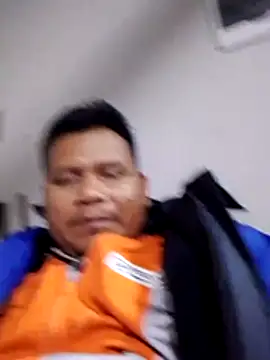 zeta29 online show from November 17, 2025, 2:26 am