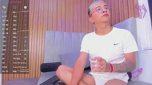 dylan park online show from January 7, 2025, 2:19 pm