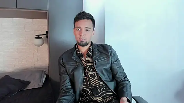 Edward max online show from March 14, 2025, 3:48 am