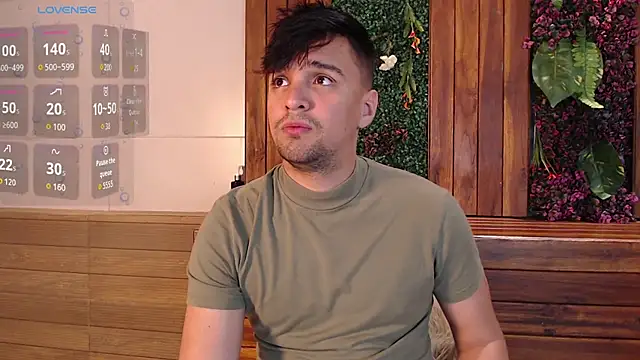 Edward max online show from October 18, 2025, 3:41 am