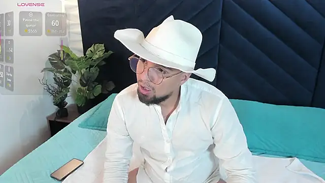 Edward max online show from March 20, 2026, 3:40 am