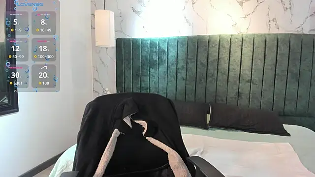 Edward max online show from October 12, 2025, 3:52 am