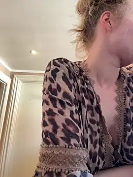 Hr Frk Olsen online show from April 1, 2026, 1:41 pm