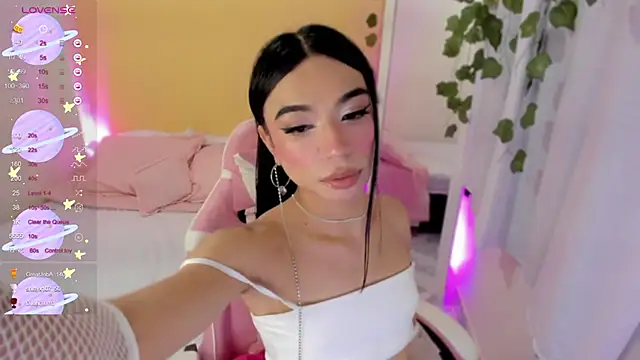 AndreaSweet  online show from January 21, 2025, 5:41 pm