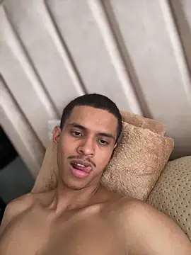 Snapshot of TheBlessedSide chatting on February 17, 2026, 8:50 pm TheBlessedSide online show from February 17, 2026, 8:50 pm