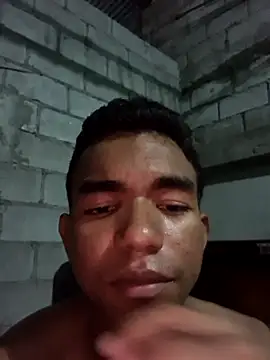 Reynold2608 online show from March 11, 2026, 1:10 am