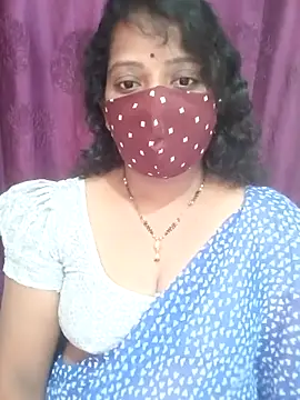 Manisha-Love online show from October 11, 2025, 4:02 am