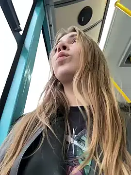 Snapshot of Sunny___Bunny chatting on November 2, 2025, 1:05 pm Sunny Bunny online show from November 2, 2025, 1:05 pm