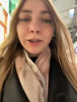 Snapshot of Sunny___Bunny chatting on November 15, 2025, 10:08 am Sunny Bunny online show from November 15, 2025, 10:08 am