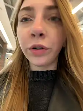 Snapshot of Sunny___Bunny chatting on October 19, 2025, 12:19 pm Sunny Bunny online show from October 19, 2025, 12:19 pm