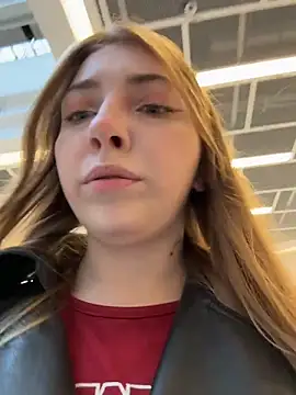 Snapshot of Sunny___Bunny chatting on October 16, 2025, 10:12 am Sunny Bunny online show from October 16, 2025, 10:12 am