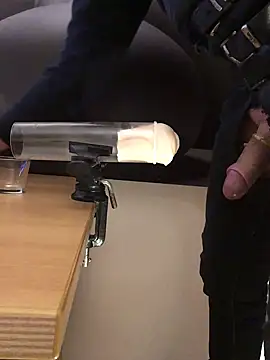 Snapshot of Inseminator69 chatting on February 27, 2025, 3:59 pm Inseminator69 online show from February 27, 2025, 3:59 pm