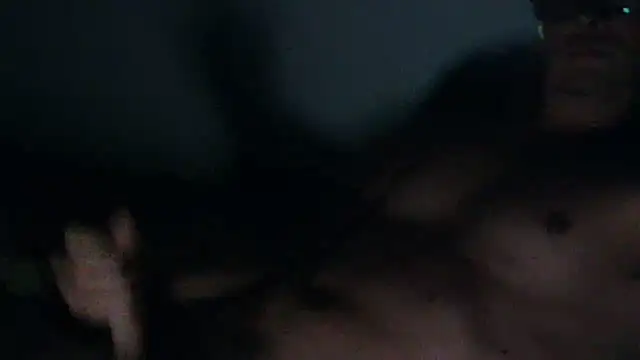 Snapshot of Rosieflo chatting on October 20, 2025, 5:35 pm Rosieflo online show from October 20, 2025, 5:35 pm