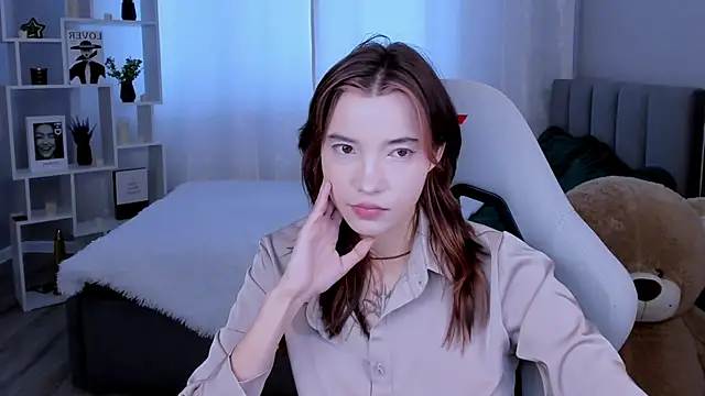 as1an girlfriend online show from May 29, 2026, 3:23 am